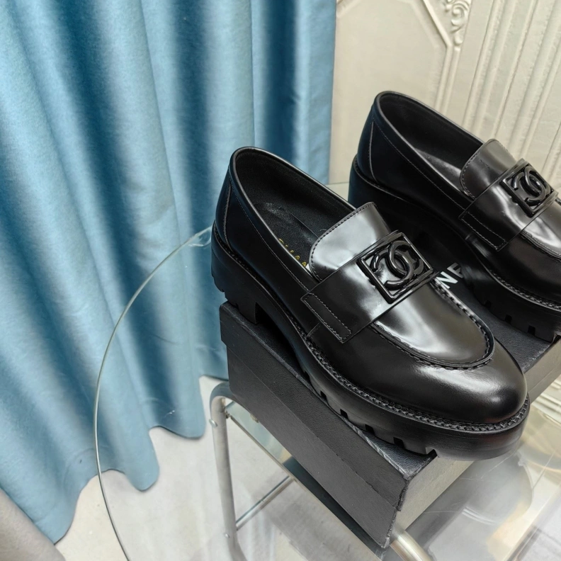 NewStyle Chxnxl Leather Shoes 123512