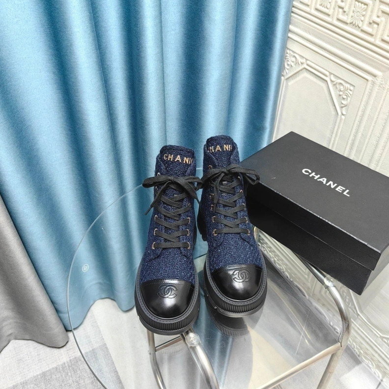 Trendsetting Chxnxl Boots 123873
