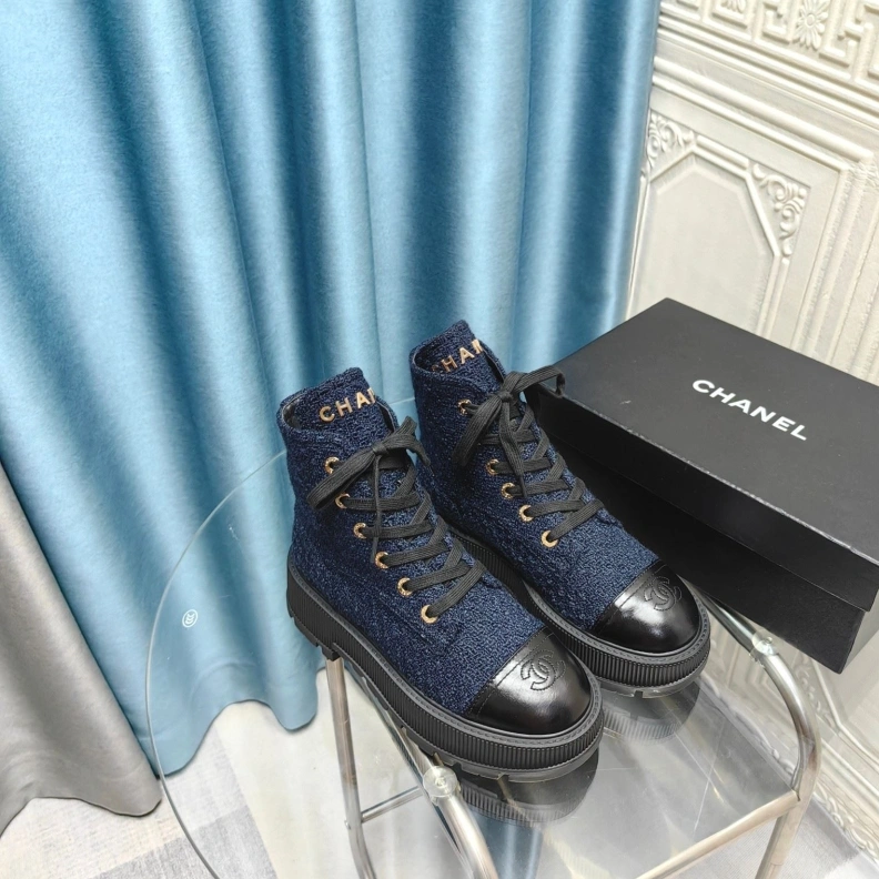 Trendsetting Chxnxl Boots 123873