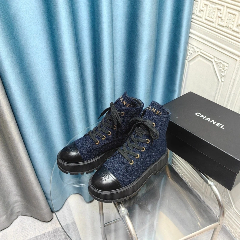 Trendsetting Chxnxl Boots 123873