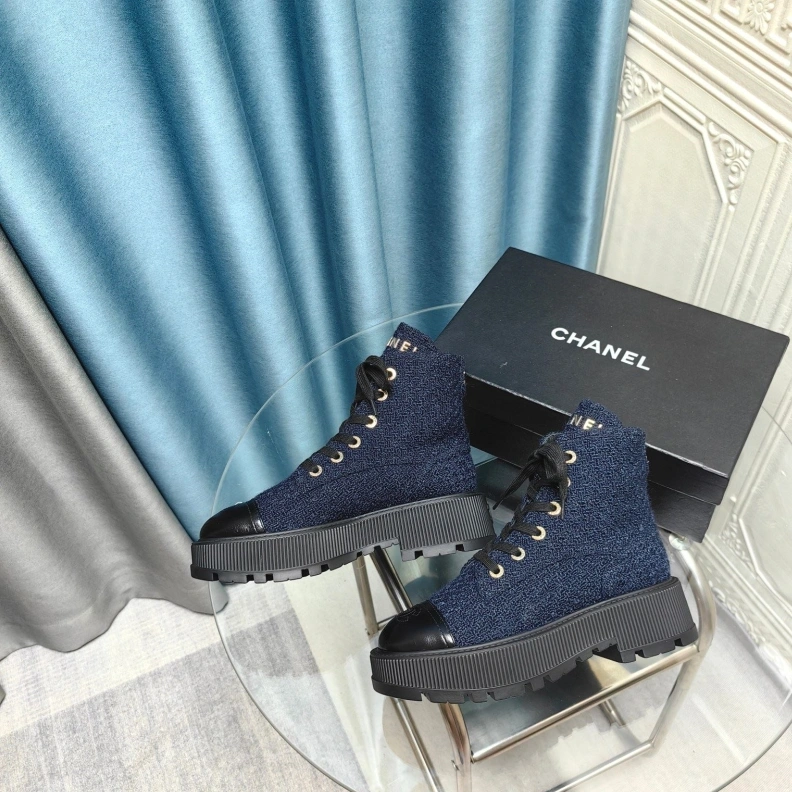 Trendsetting Chxnxl Boots 123873
