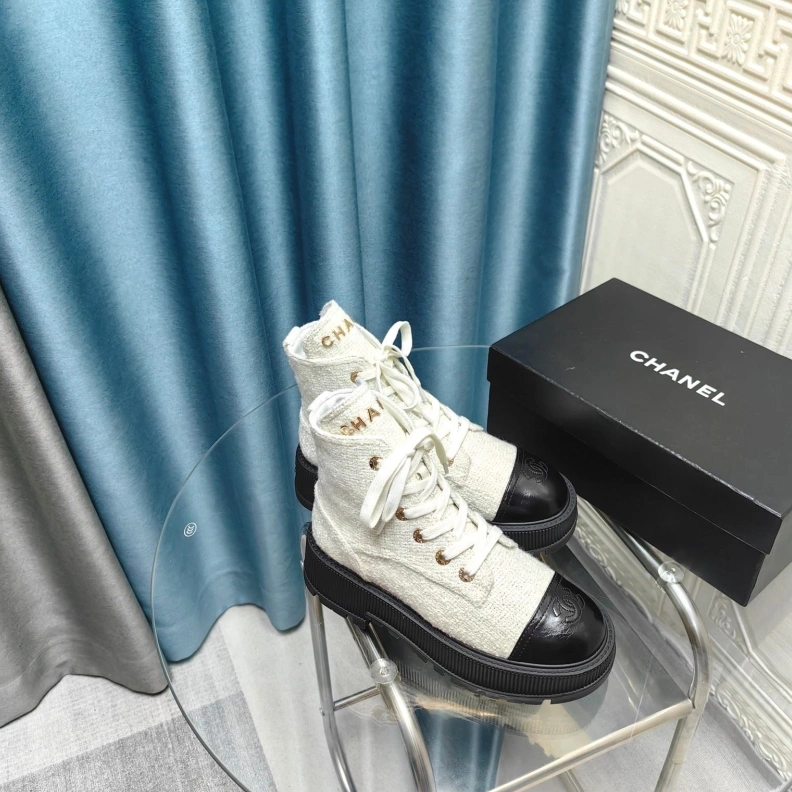 Compact Chxnxl Boots 123875