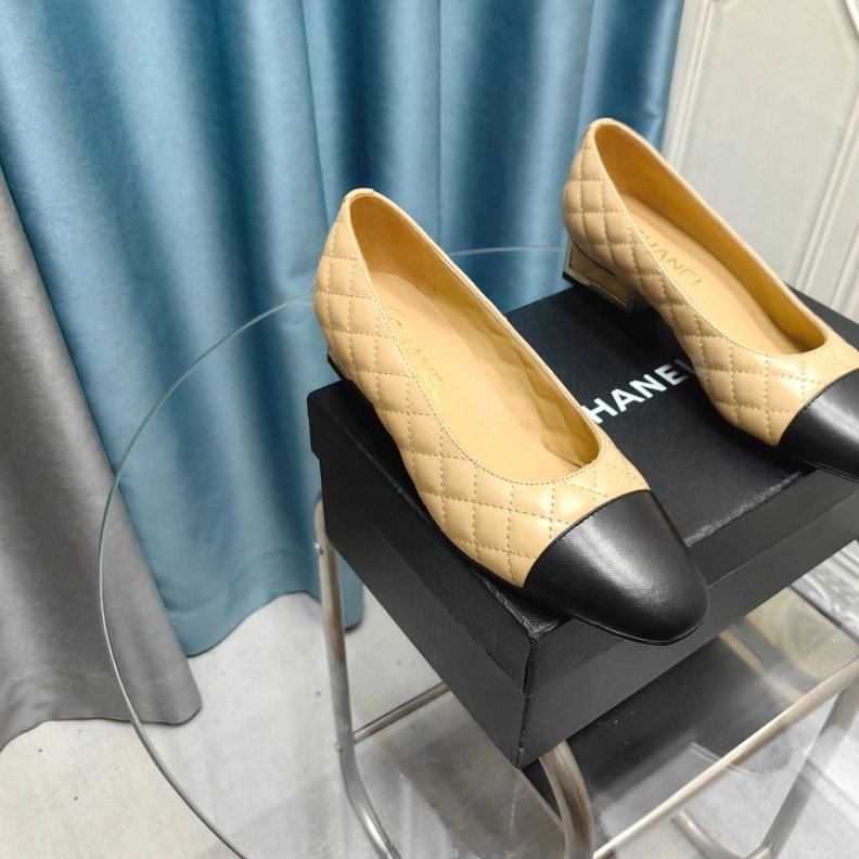 Lightweight Chxnxl Flat Shoes 123656