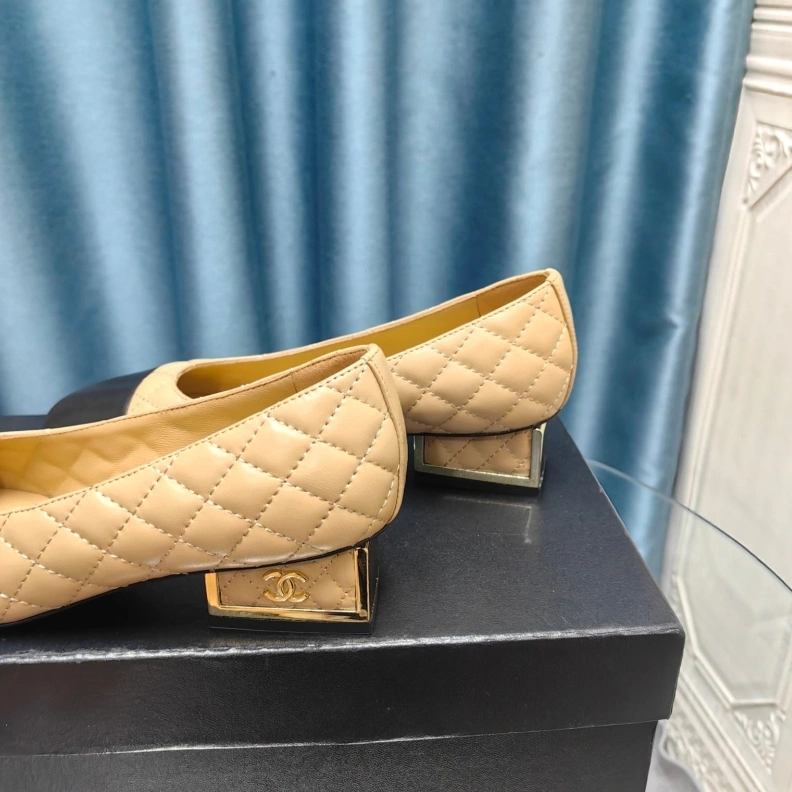 Lightweight Chxnxl Flat Shoes 123656