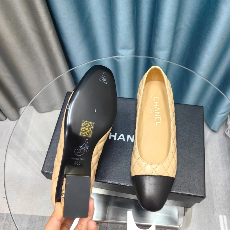 Lightweight Chxnxl Flat Shoes 123656