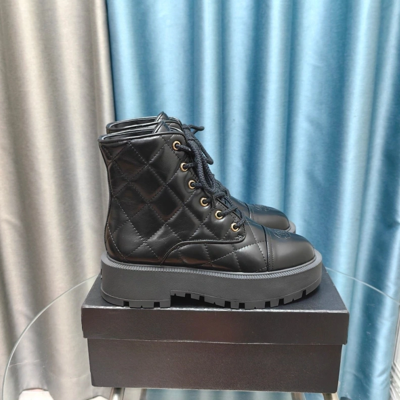 Chxnxl Boots WellDesigned 123871