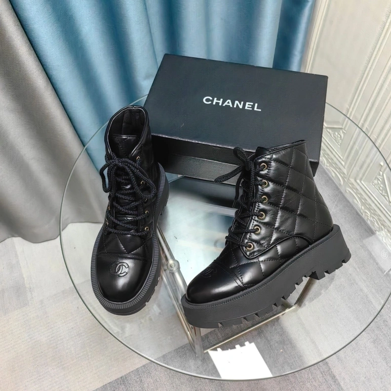 Chxnxl Boots WellDesigned 123871