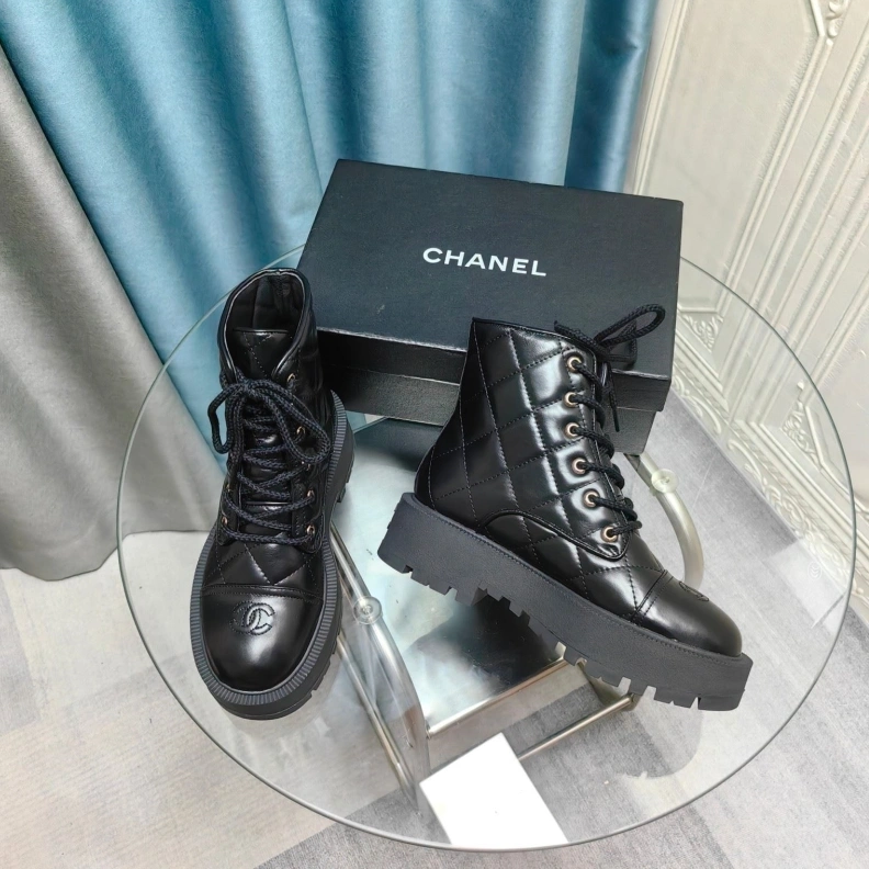 Chxnxl Boots WellDesigned 123871