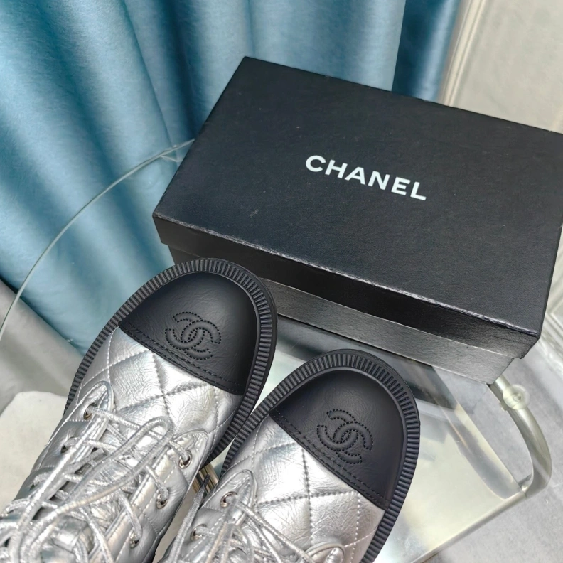 Stylish Chxnxl Boots 123857