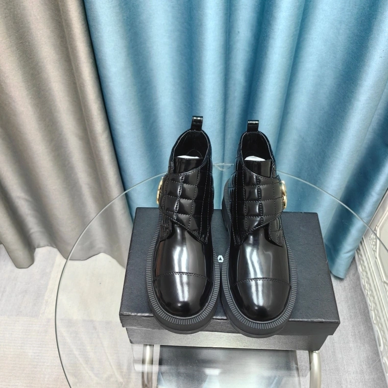 Chxnxl Boots Sleek 123862
