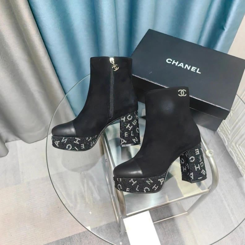 Chxnxl Boots Resilient 123863