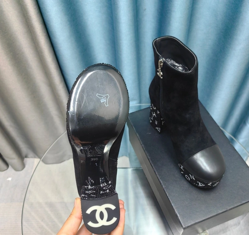 Chxnxl Boots Resilient 123863