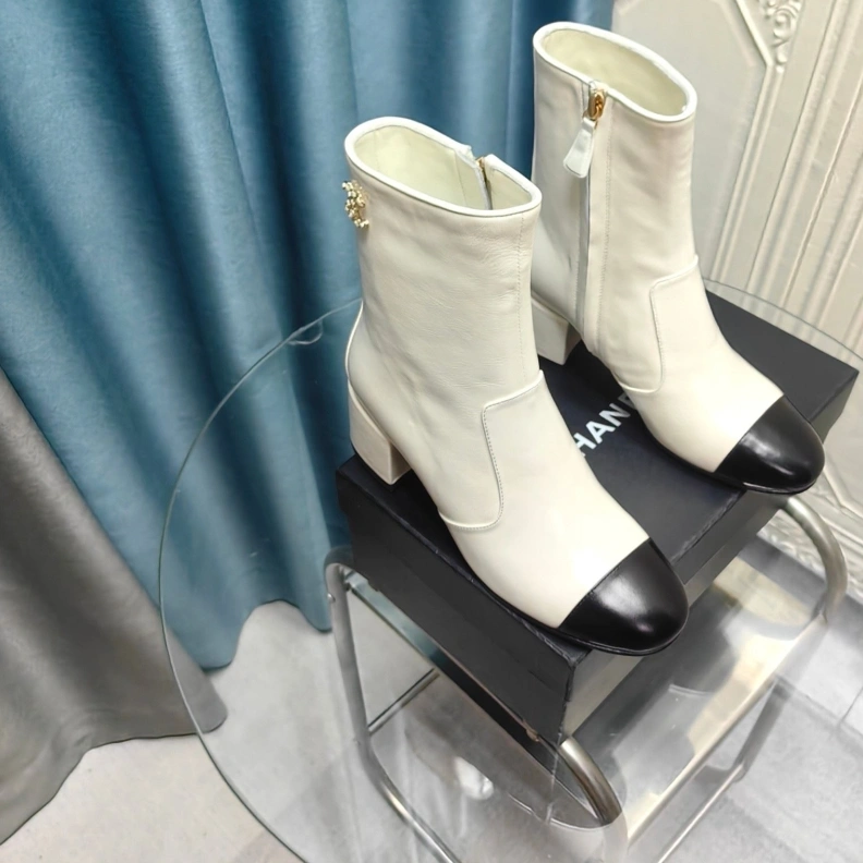 GoAnywhere Chxnxl Boots 123865