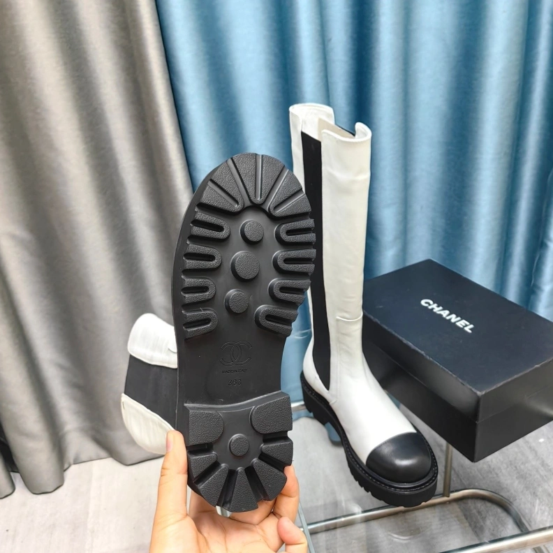 EyeCatching Chxnxl Boots 123856