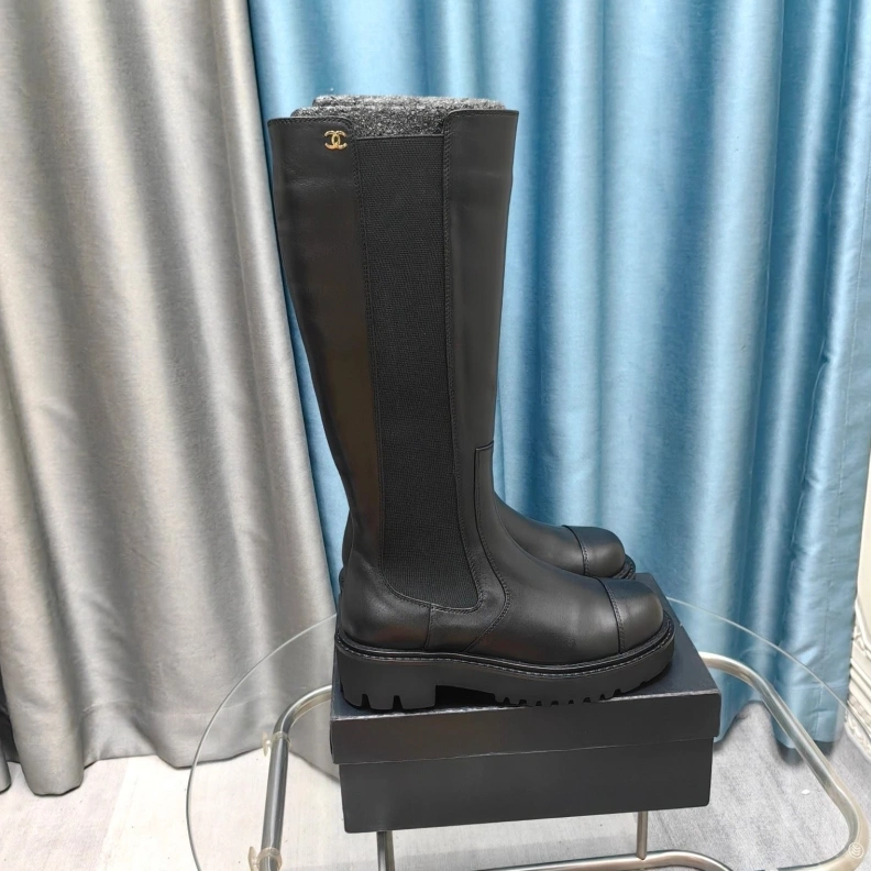 Soft Chxnxl Boots 123855