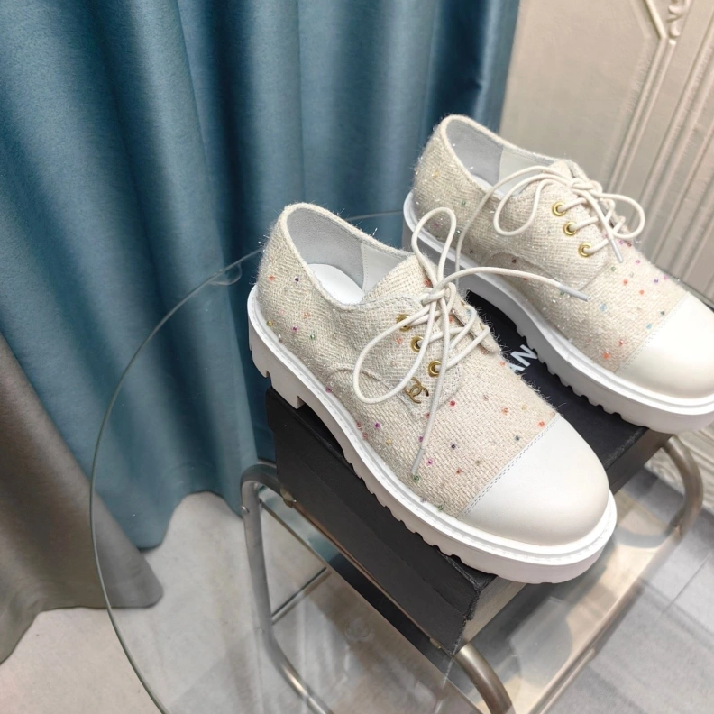 EyeCatching Chxnxl Leather Shoes 123510