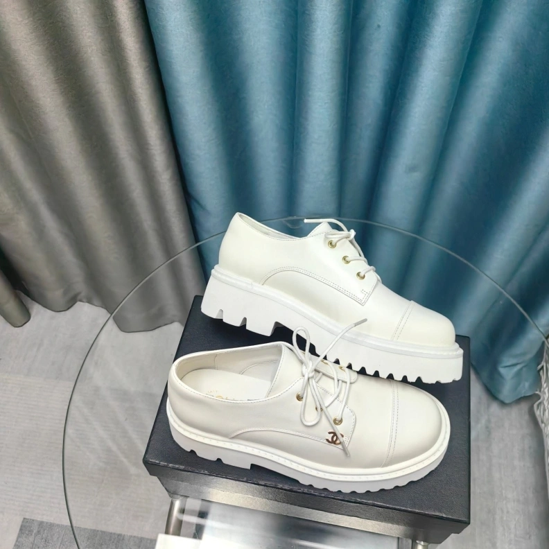 Bold Chxnxl Leather Shoes 123504