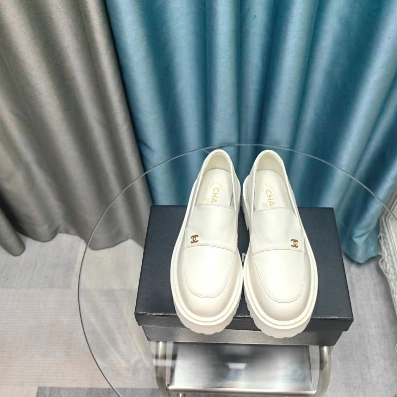 Lightweight Chxnxl Leather Shoes 123502