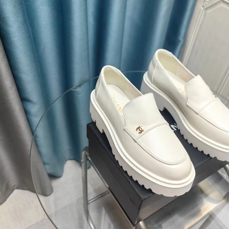 Lightweight Chxnxl Leather Shoes 123502
