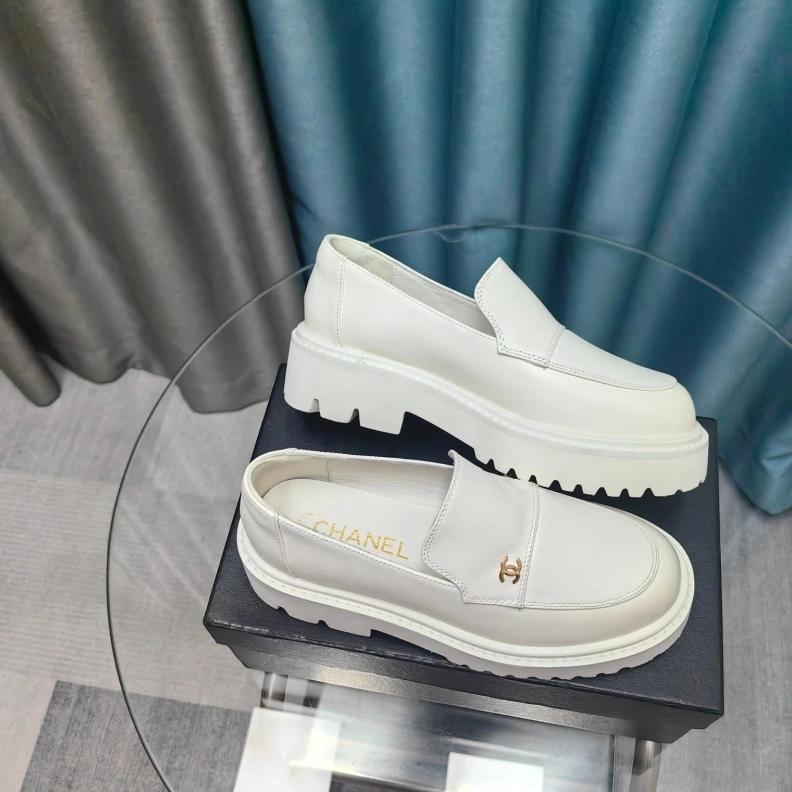 Lightweight Chxnxl Leather Shoes 123502