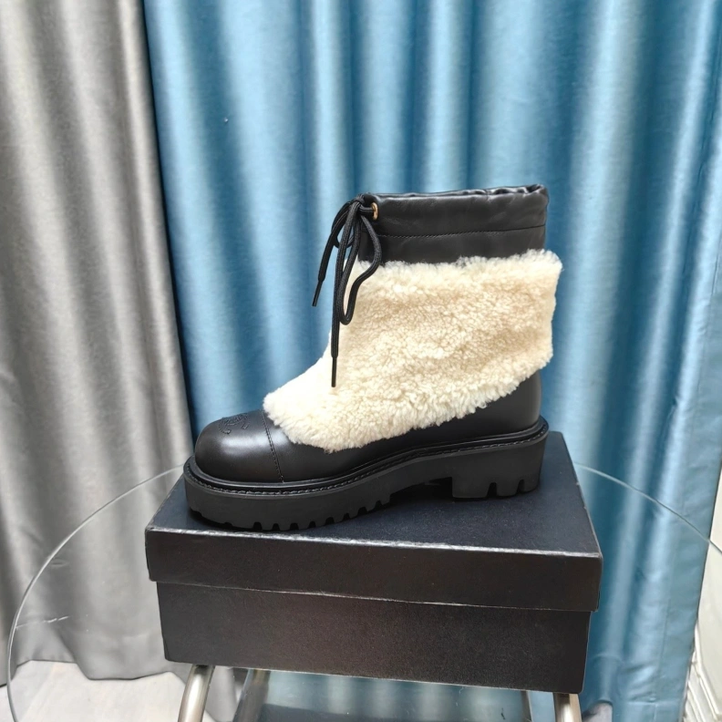 GoAnywhere Chxnxl Boots 123850