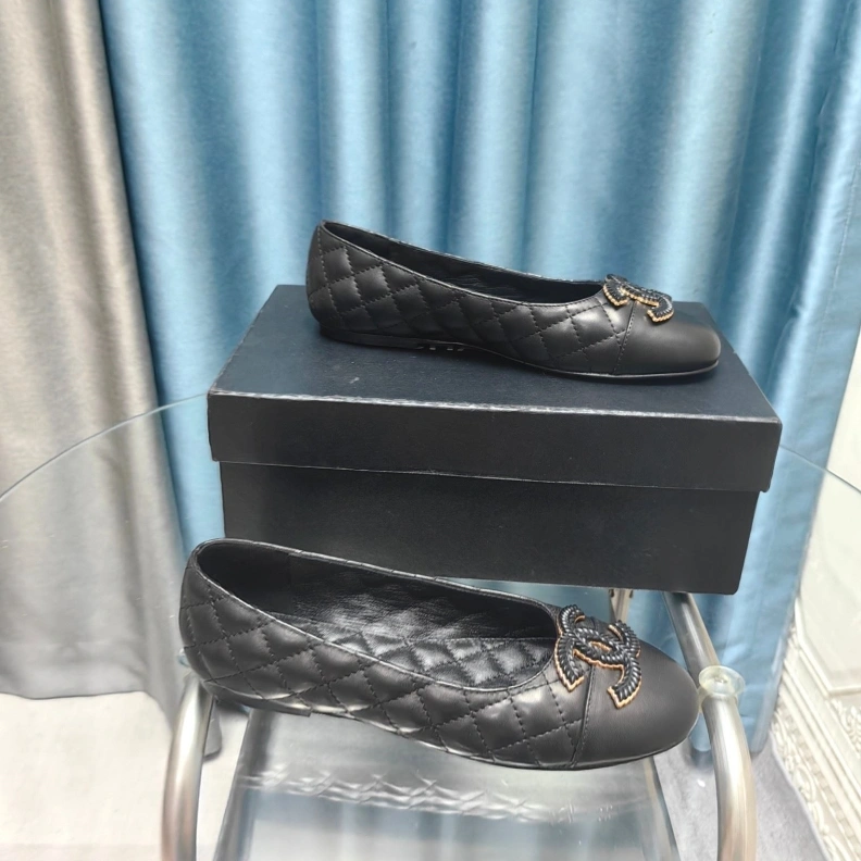 Lightweight Chxnxl Flat Shoes 123653
