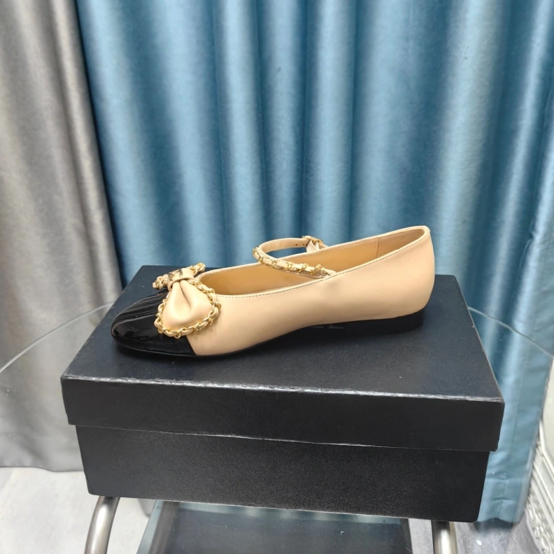 Versatile Chxnxl Flat Shoes 123649