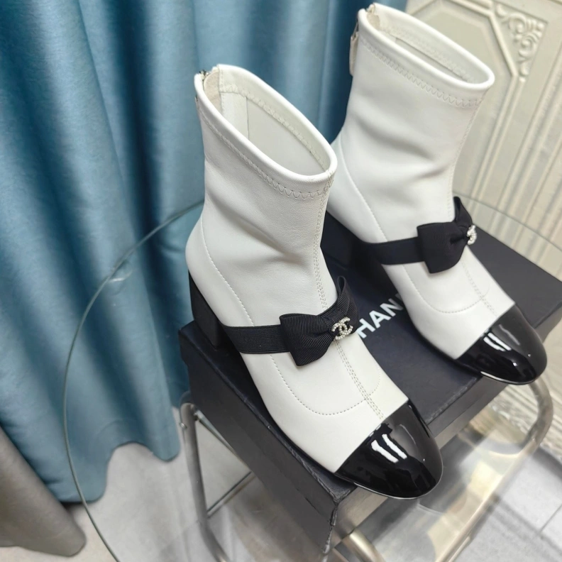 EasyMatch Chxnxl Boots 123843