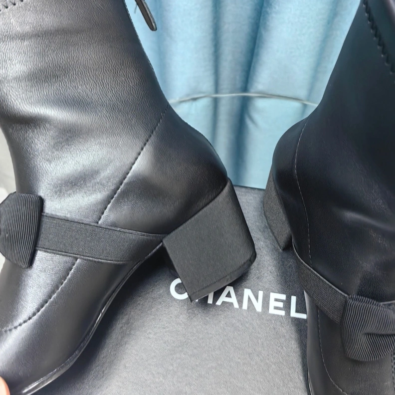 Timeless Chxnxl Boots 123840