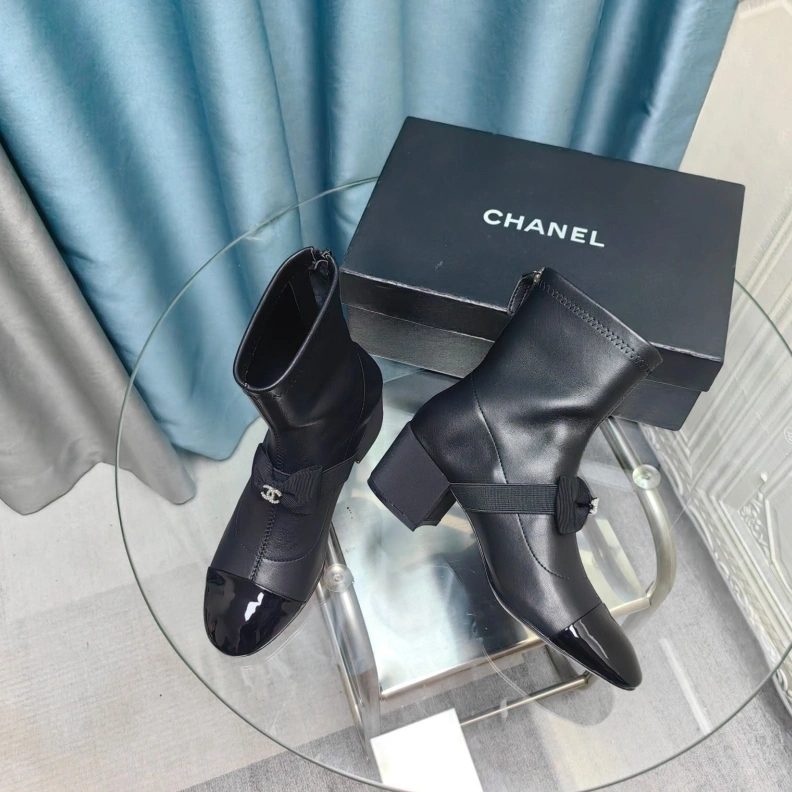 Timeless Chxnxl Boots 123840