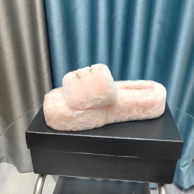 Popular Chxnxl Slippers 123301