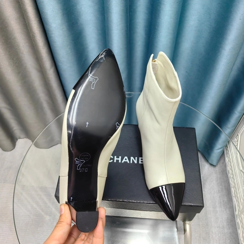 DailyWear Chxnxl Boots 123836
