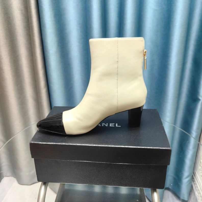 DailyWear Chxnxl Boots 123836