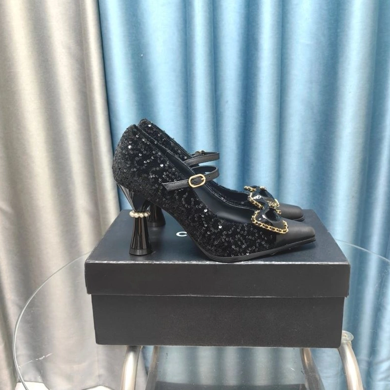 EyeCatching Chxnxl High Heels 123152