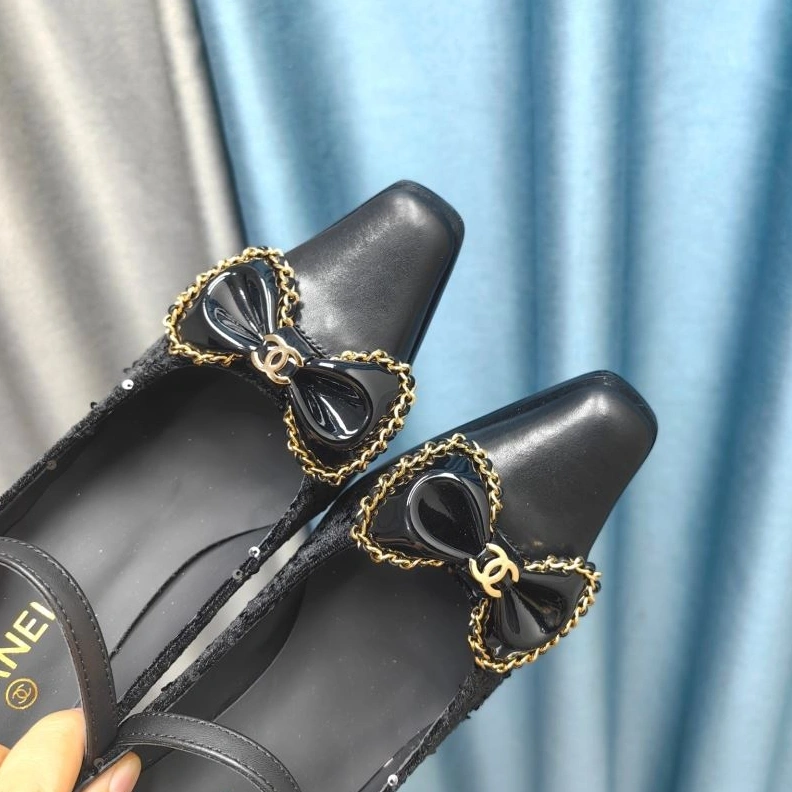 EyeCatching Chxnxl High Heels 123152