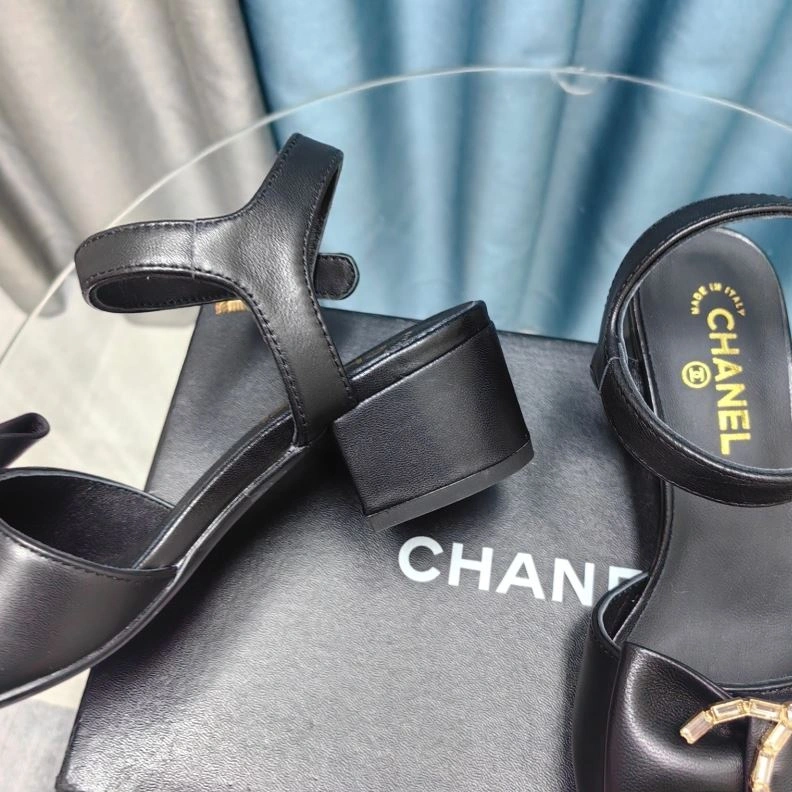 SportInspired Chxnxl Sandals 123012