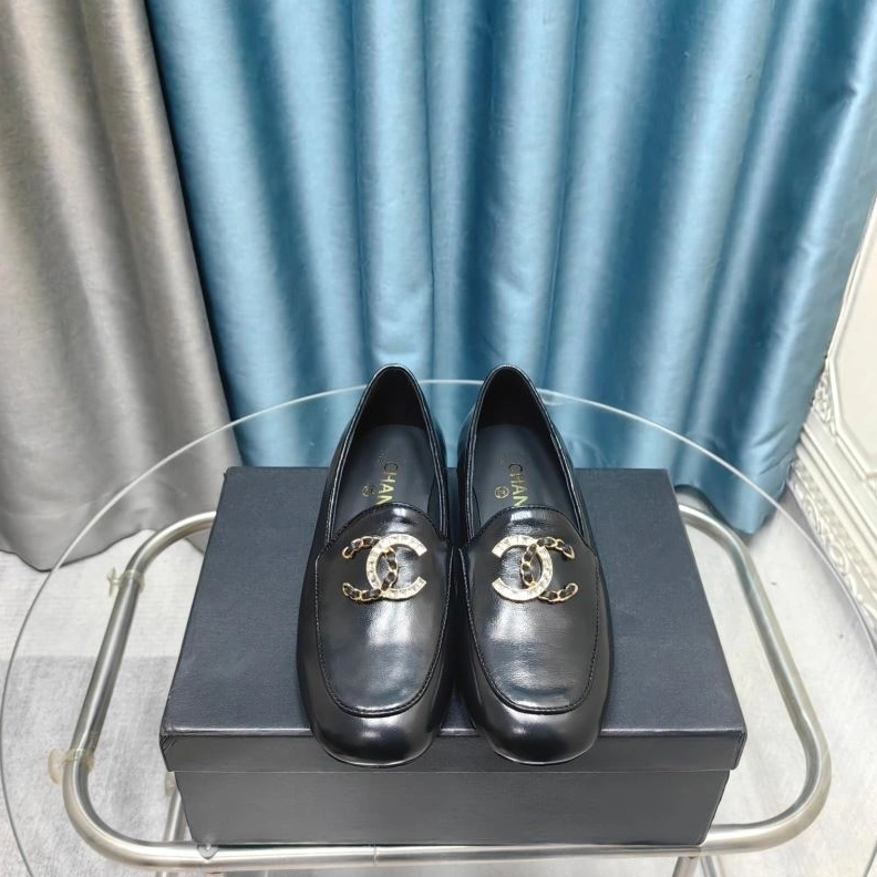 Trendsetting Chxnxl Leather Shoes 123067