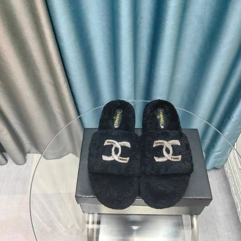 Chxnxl Slippers UrbanStyle 122759