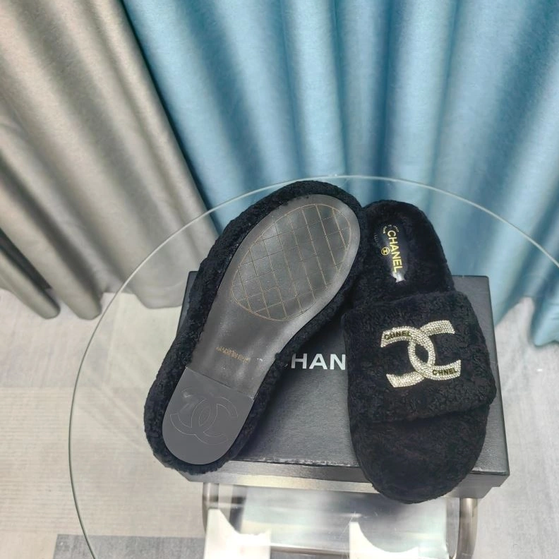 Chxnxl Slippers UrbanStyle 122759