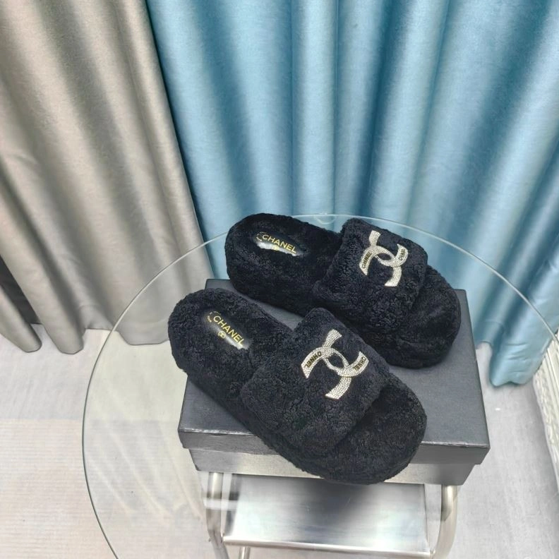 Chxnxl Slippers UrbanStyle 122759