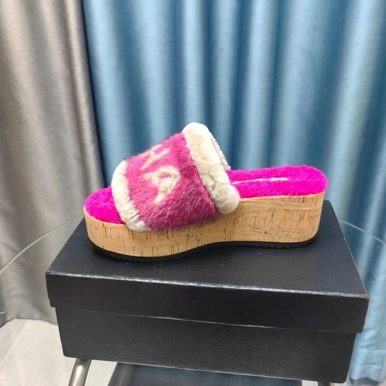 Practical Chxnxl Slippers 122763