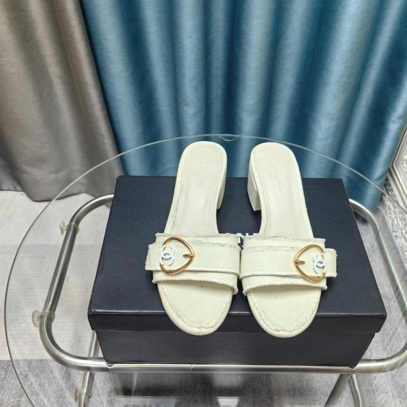 Chxnxl Slippers WellDesigned 122750