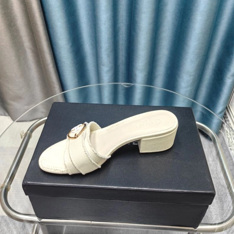 Chxnxl Slippers WellDesigned 122750