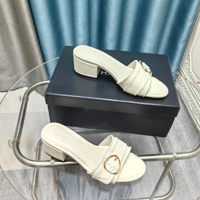 Chxnxl Slippers WellDesigned 122750