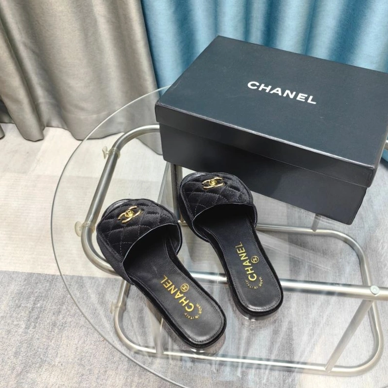Chxnxl Slippers EyeCatching 122730