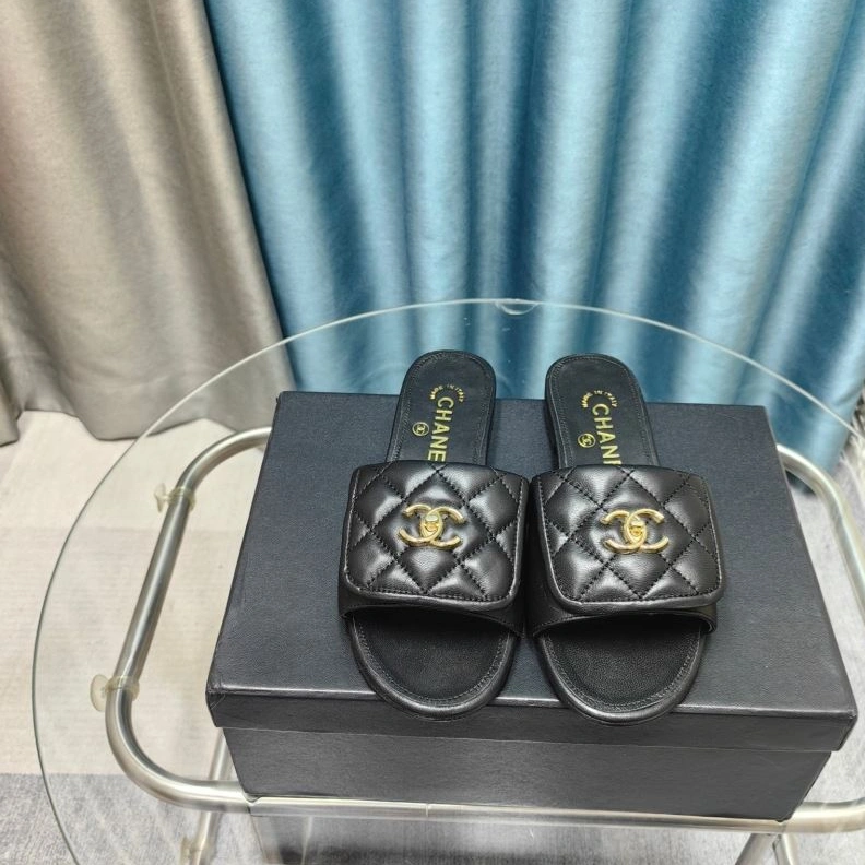 Practical Chxnxl Slippers 122741