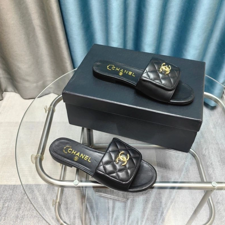 Practical Chxnxl Slippers 122741