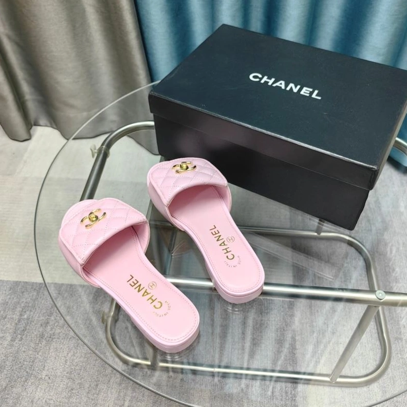 ModernLook Chxnxl Slippers 122729