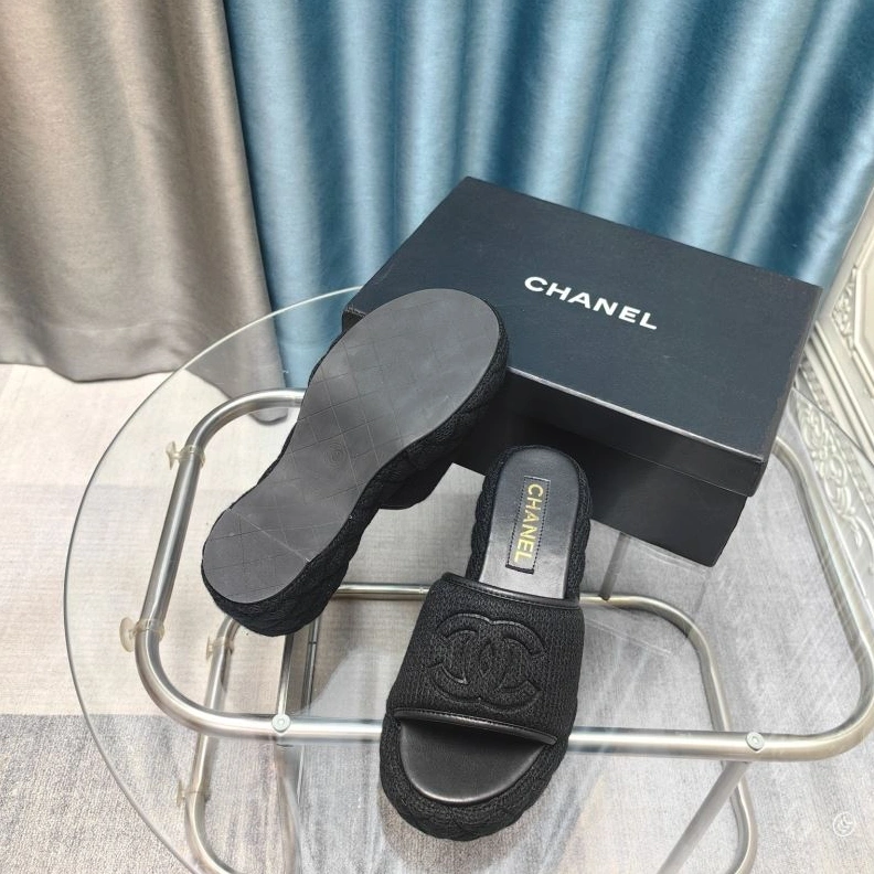 Chxnxl Slippers UrbanStyle 122737