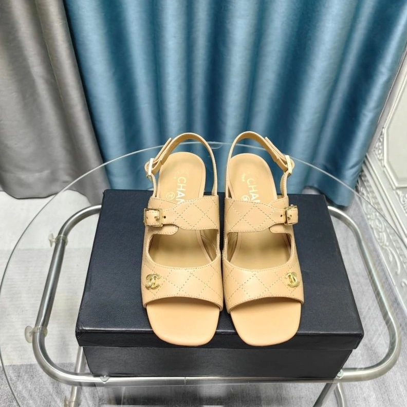 Vibrant Chxnxl Sandals 123014
